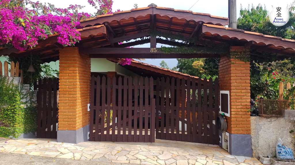 Casa de Condomínio em Atibaia, no bairro Atibaia