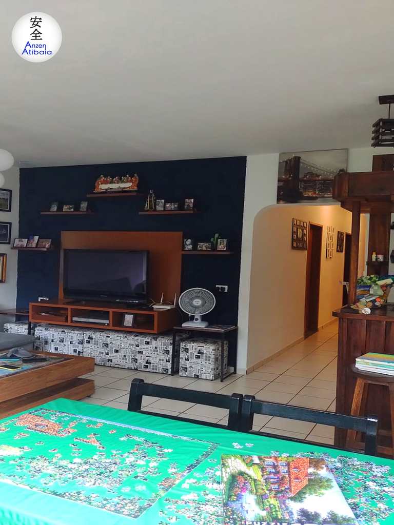 Casa de Condomínio em Atibaia, no bairro Atibaia