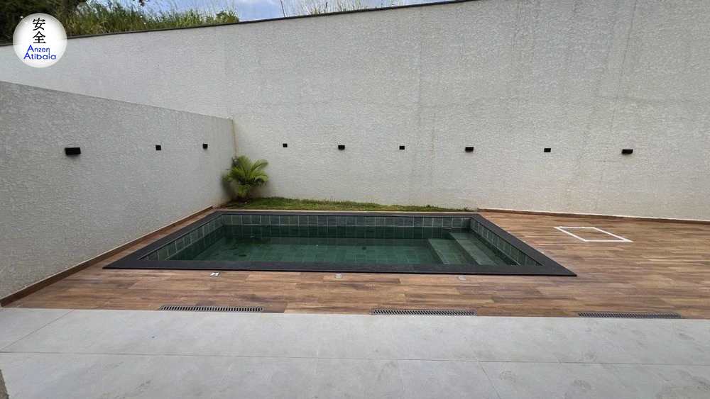 Casa de Condomínio em Atibaia, no bairro Atibaia