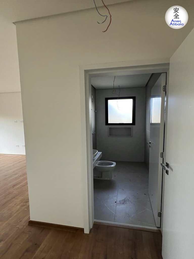Casa de Condomínio em Atibaia, no bairro Atibaia