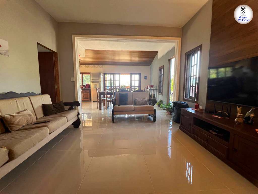 Casa em Atibaia, no bairro Atibaia