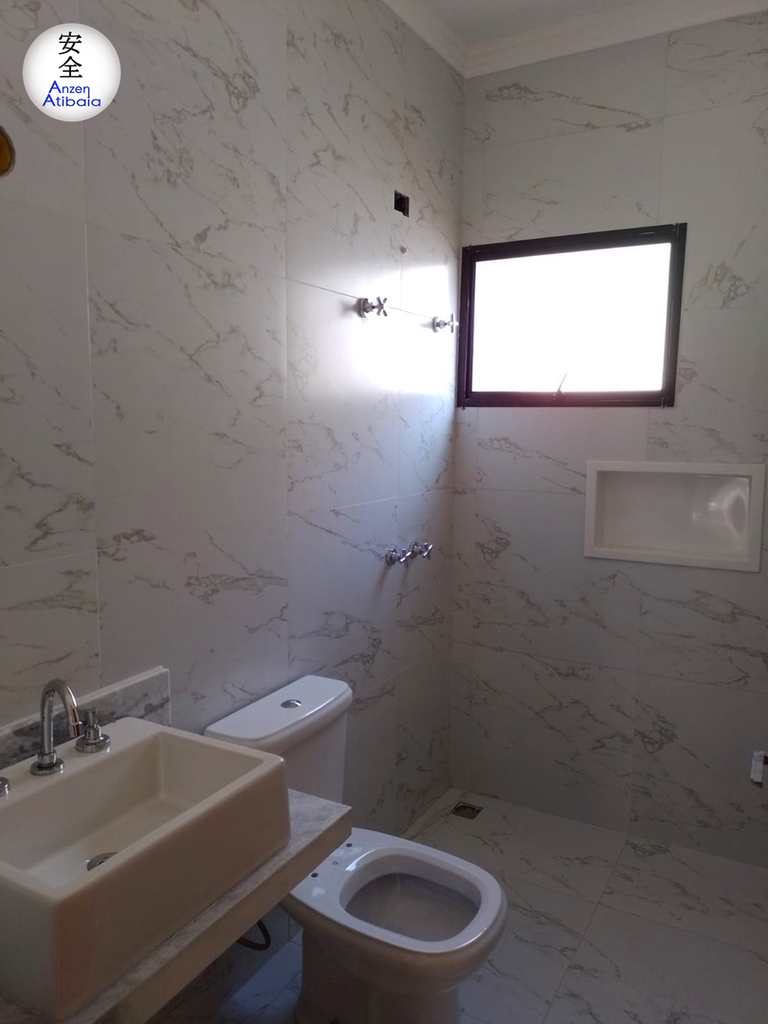 Casa em Atibaia, no bairro Atibaia