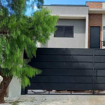 Casa em Atibaia, bairro Nova Cerejeira