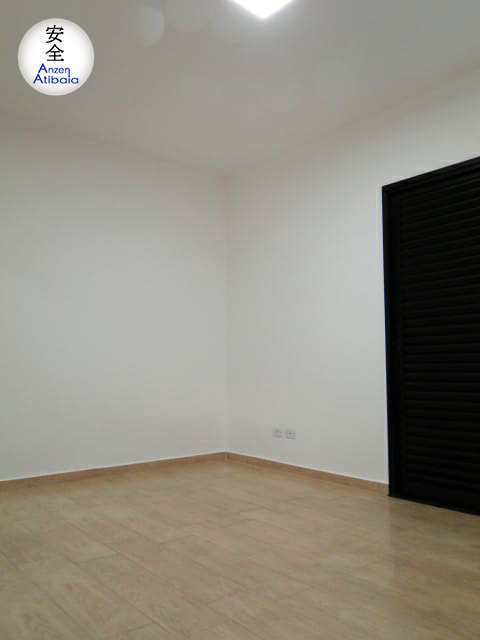 Casa em Atibaia, no bairro Atibaia
