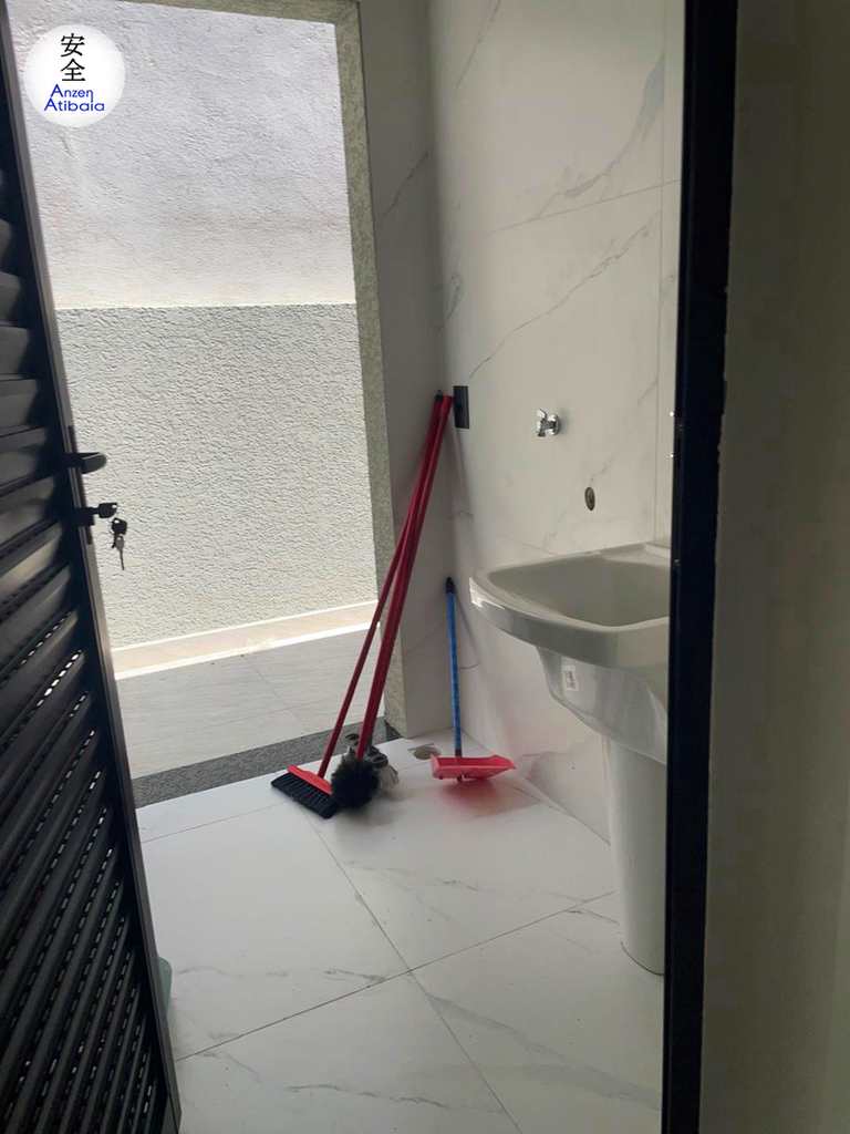 Casa em Bom Jesus dos Perdões, no bairro Santa Martha