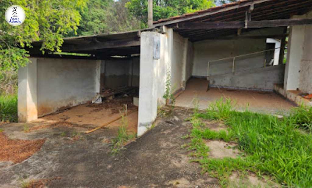 Chácara em Atibaia, no bairro Jardim Estância Brasil