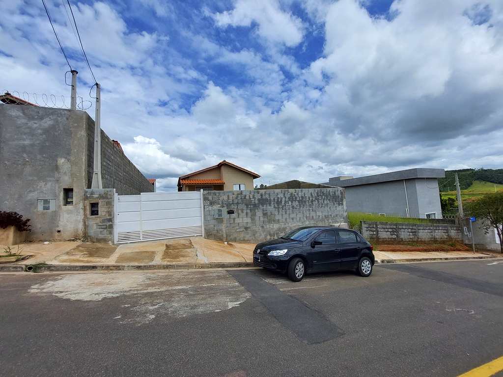 Casa em Atibaia, no bairro Atibaia
