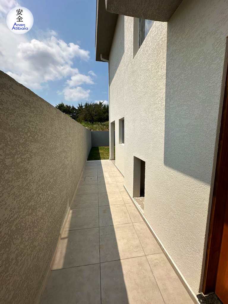 Casa em Atibaia, no bairro Atibaia