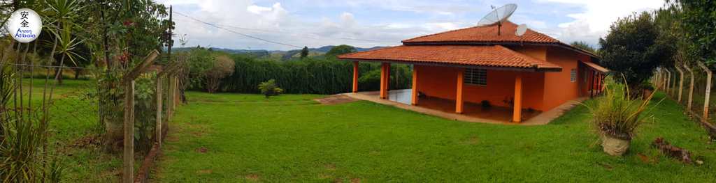 Chácara em Atibaia, no bairro Atibaia