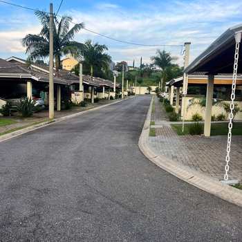 Casa de Condomínio em Atibaia, bairro Atibaia