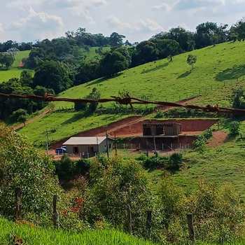 Sítio em Atibaia, bairro Cachoeira
