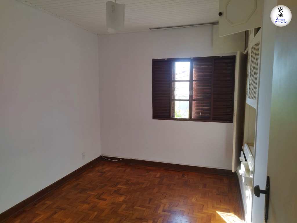 Casa em Atibaia, no bairro Atibaia