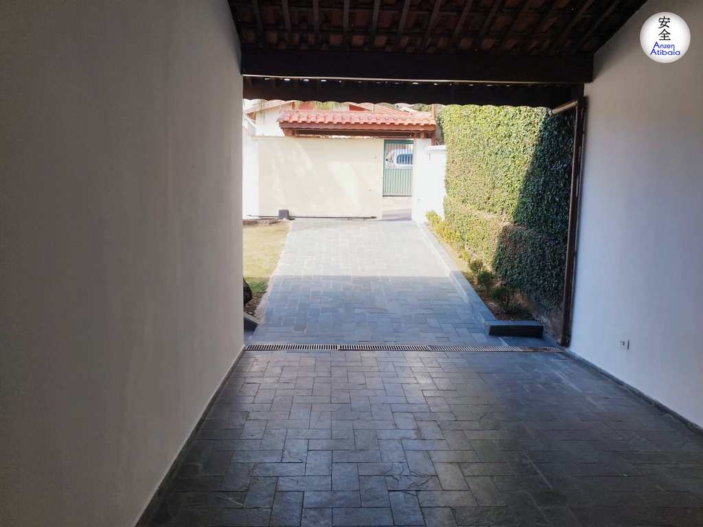 Casa em Atibaia, no bairro Atibaia