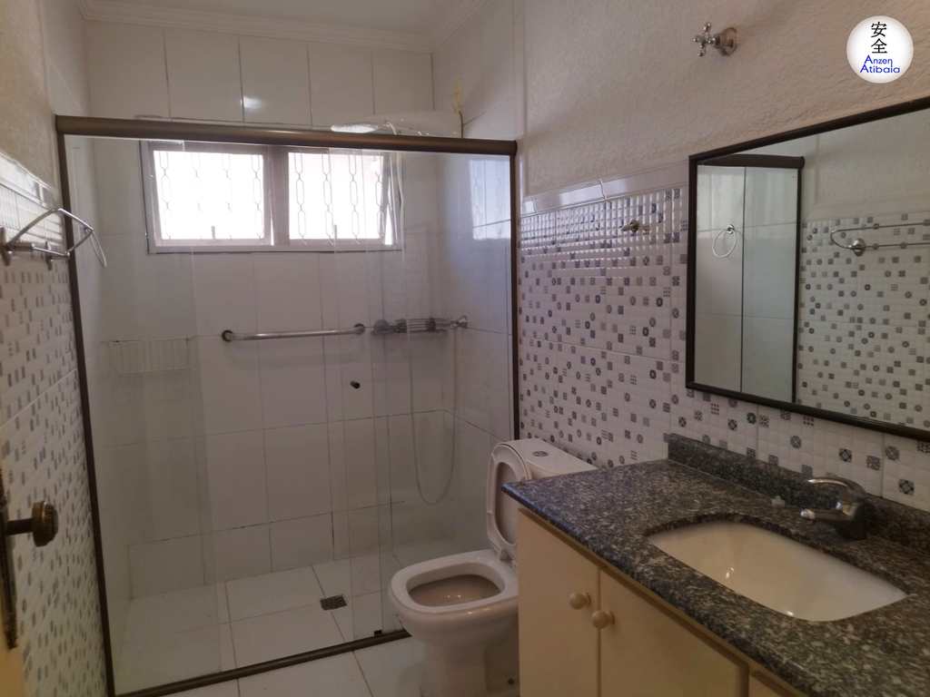 Casa em Atibaia, no bairro Atibaia