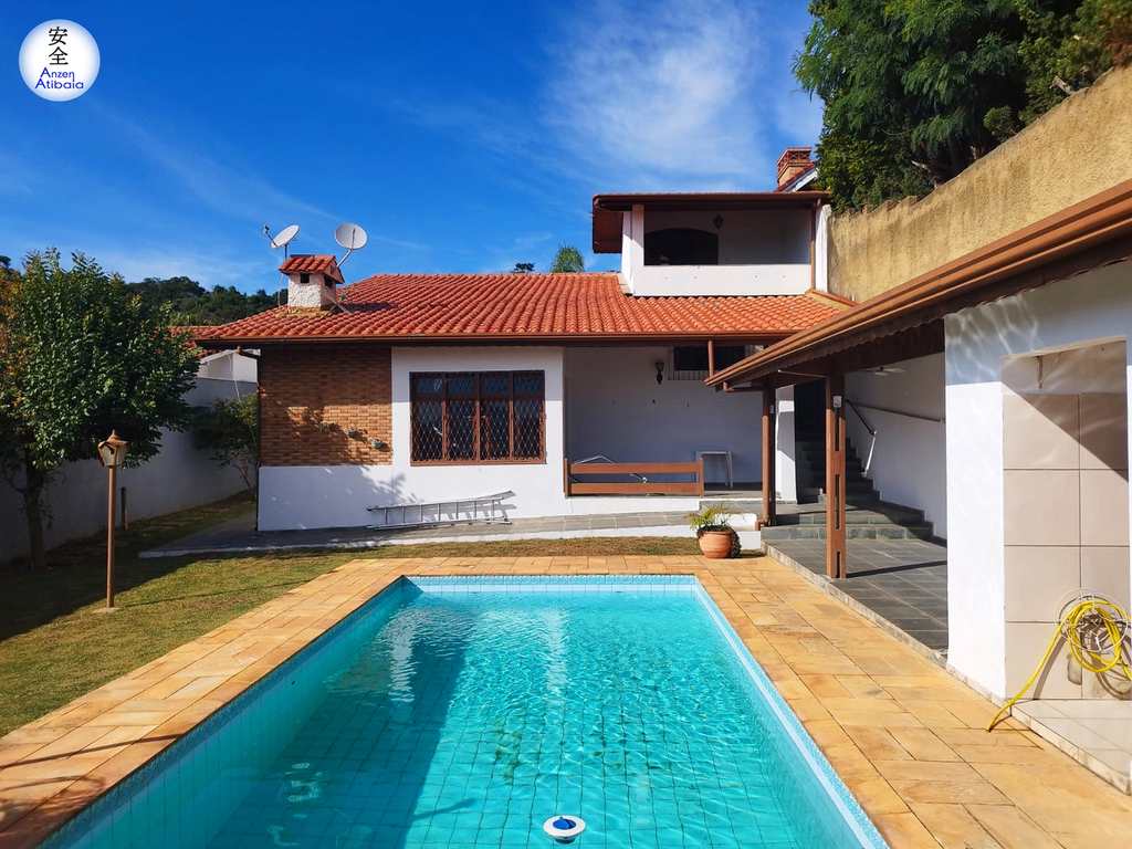 Casa em Atibaia, no bairro Atibaia