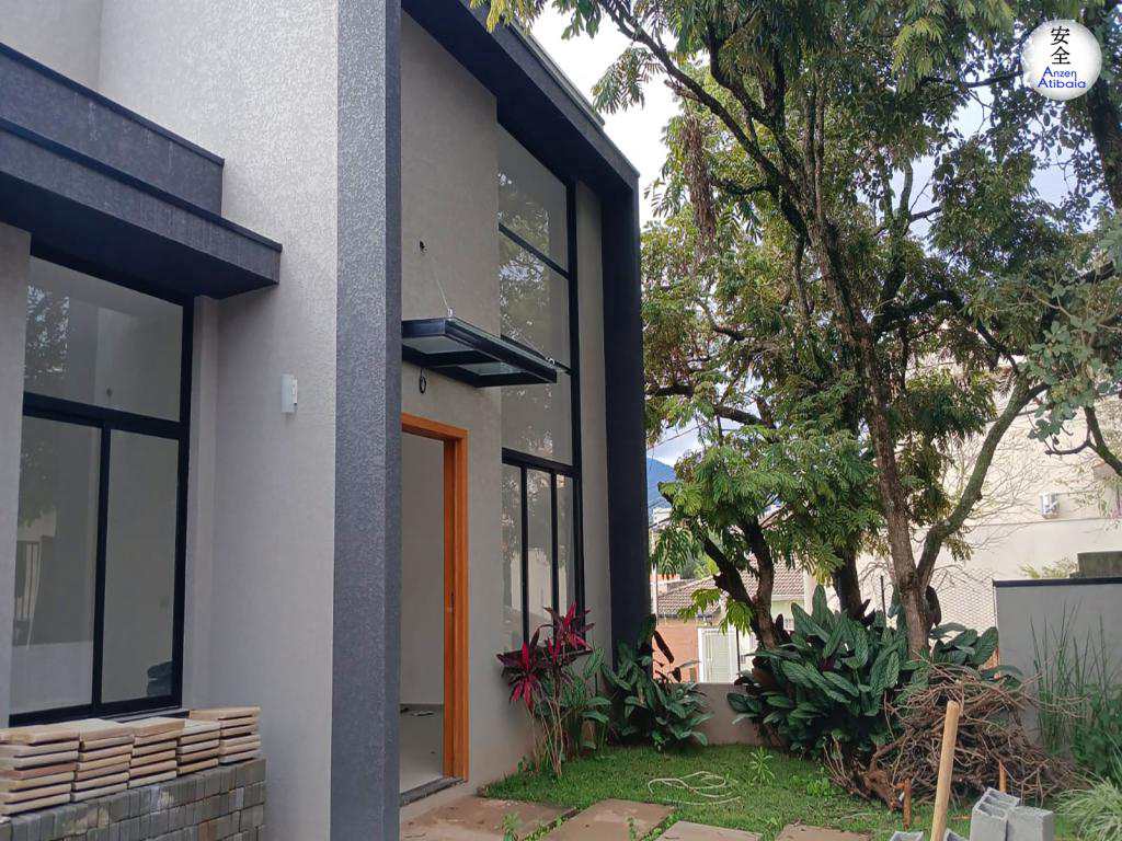 Casa em Atibaia, no bairro Atibaia