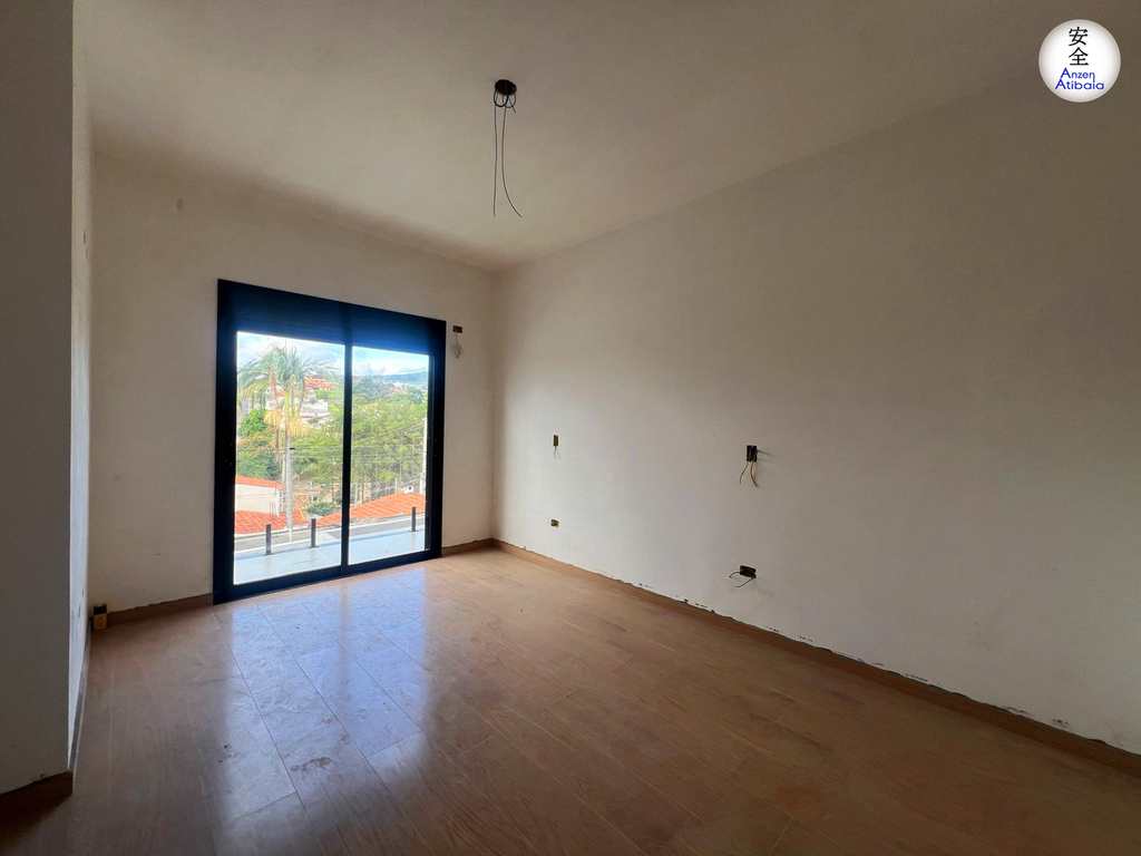 Casa em Atibaia, no bairro Atibaia