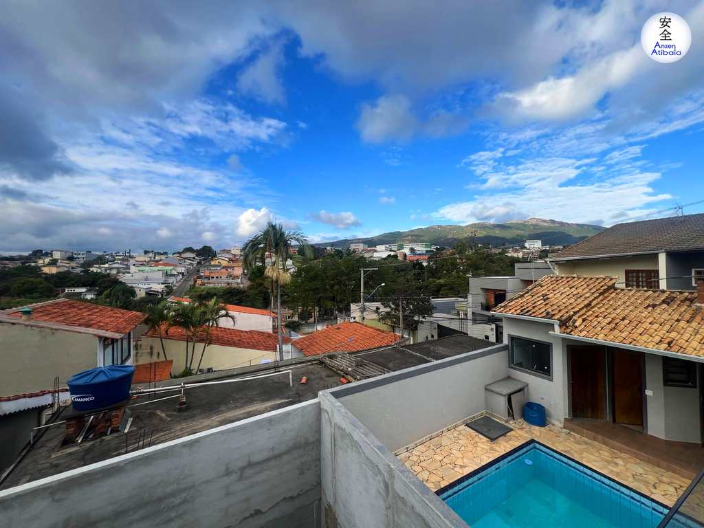 Casa em Atibaia, no bairro Atibaia