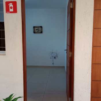 Apartamento em Atibaia, bairro Jardim Colonial