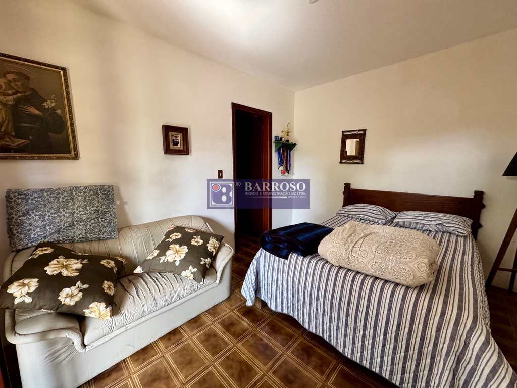Casa em Serra Negra, no bairro das Posses