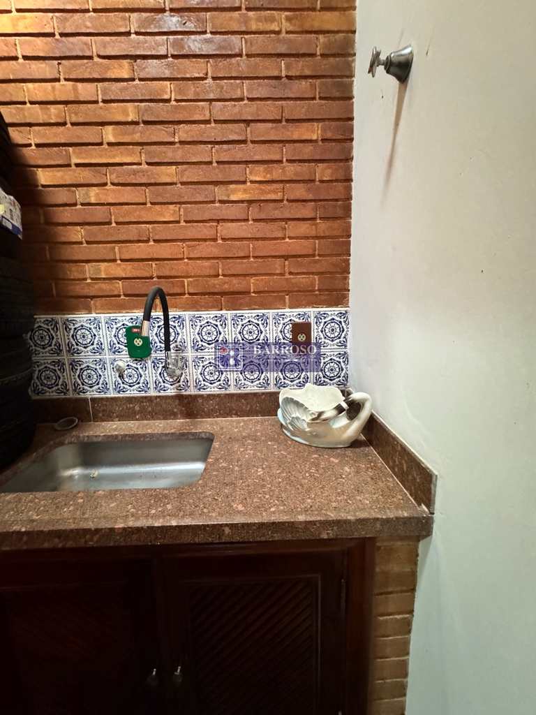 Casa em Serra Negra, no bairro das Posses