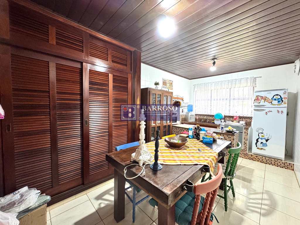 Casa em Serra Negra, no bairro das Posses