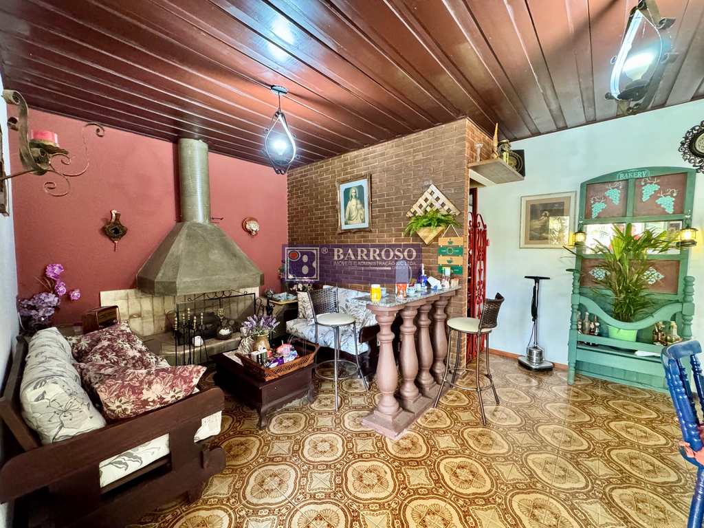Casa em Serra Negra, no bairro das Posses