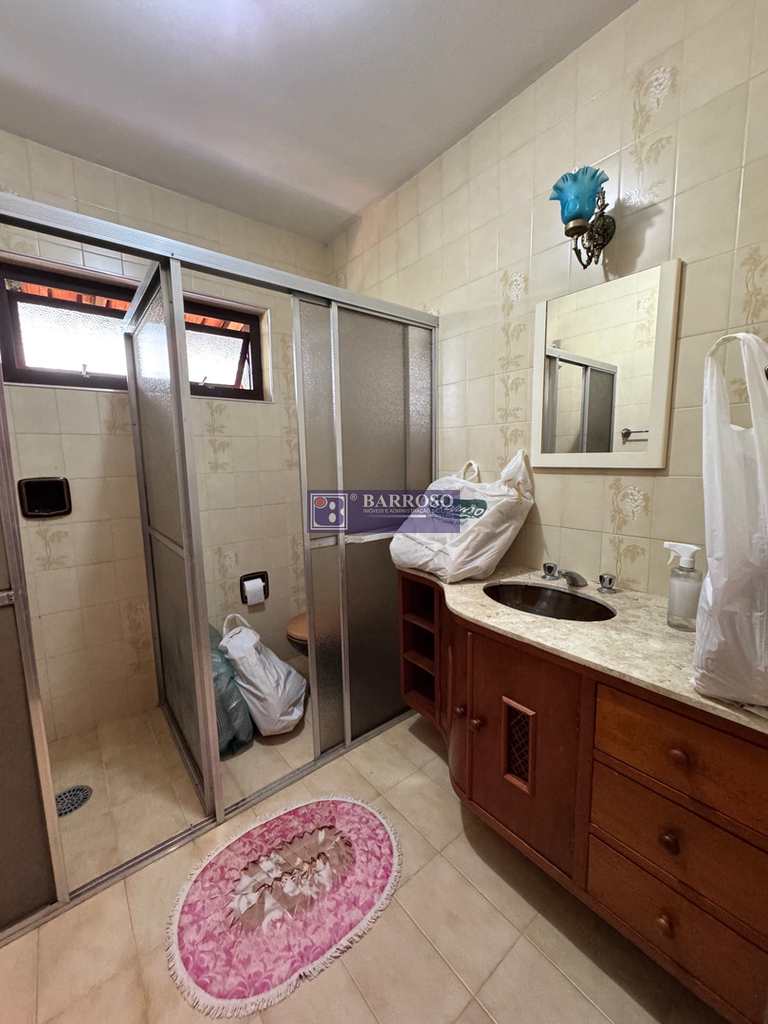 Casa em Serra Negra, no bairro das Posses