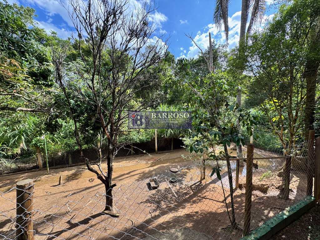 Casa em Serra Negra, no bairro das Posses
