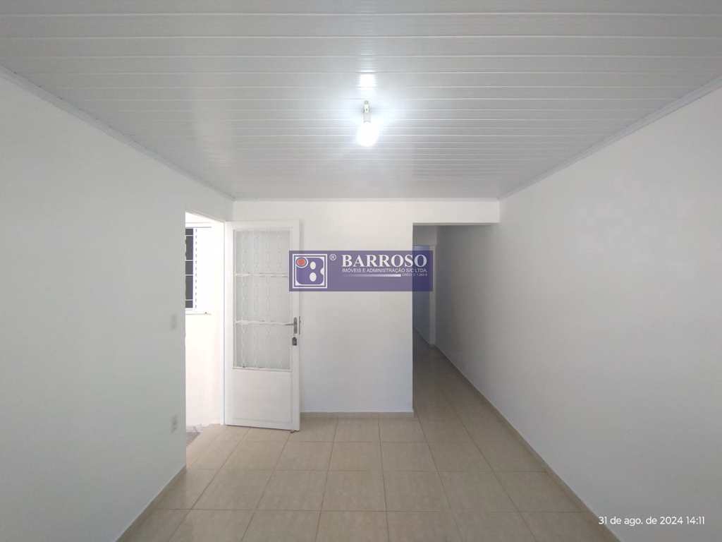 Casa em Serra Negra, no bairro Centro