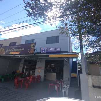 Casa em Serra Negra, bairro Centro