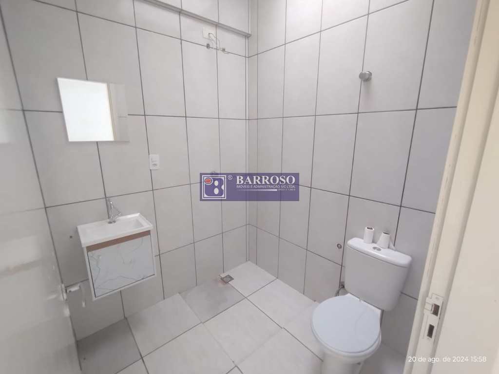 Casa em Serra Negra, no bairro Centro