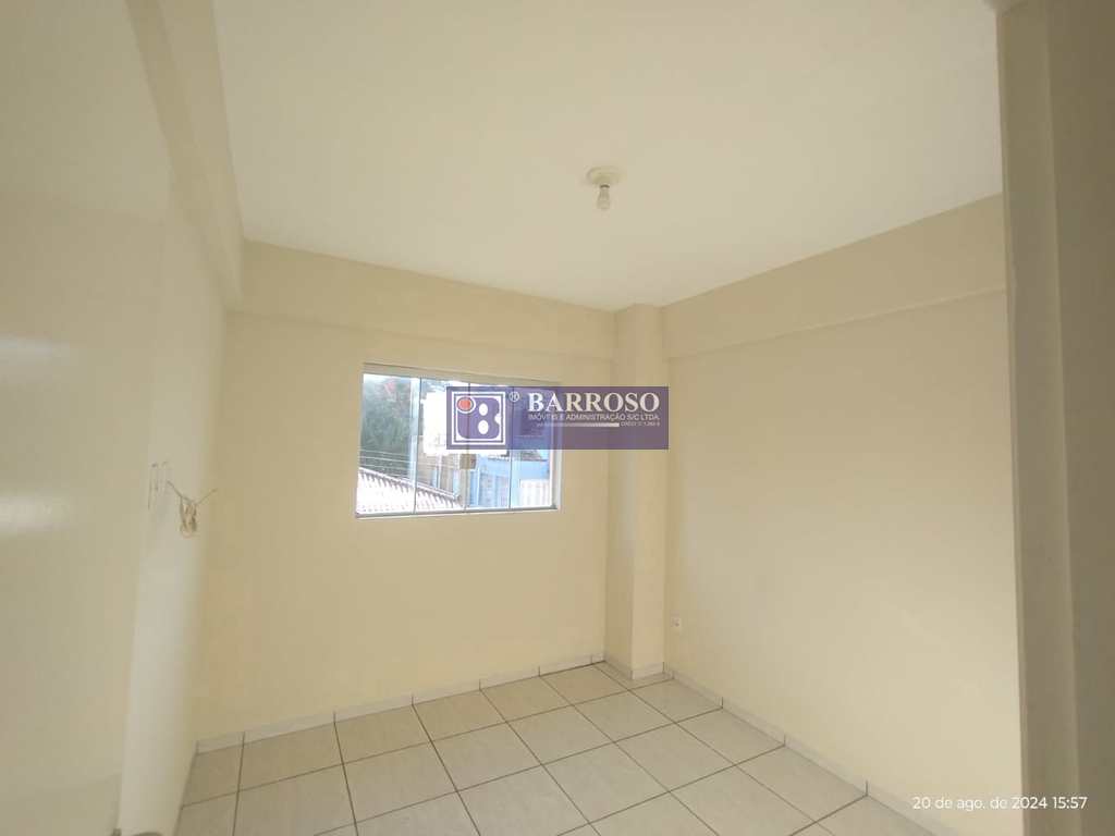 Casa em Serra Negra, no bairro Centro