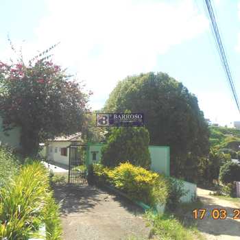 Casa em Serra Negra, bairro Palmeiras