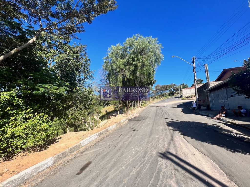 Terreno em Serra Negra, no bairro Colina dos Ypês