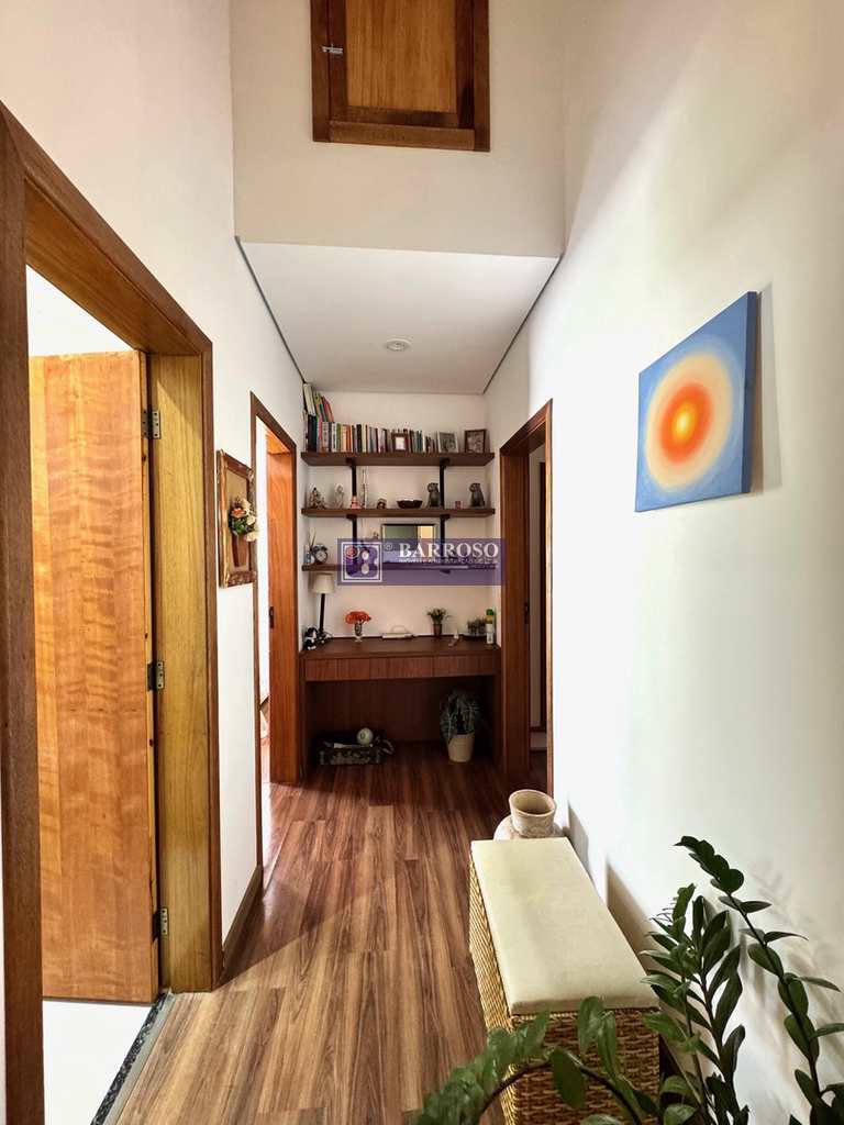 Casa em Serra Negra, no bairro Próximo Ao Centro