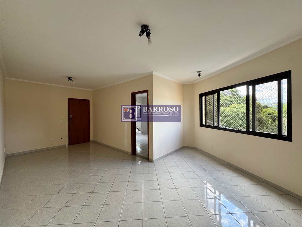 Apartamento em Serra Negra, no bairro Centro
