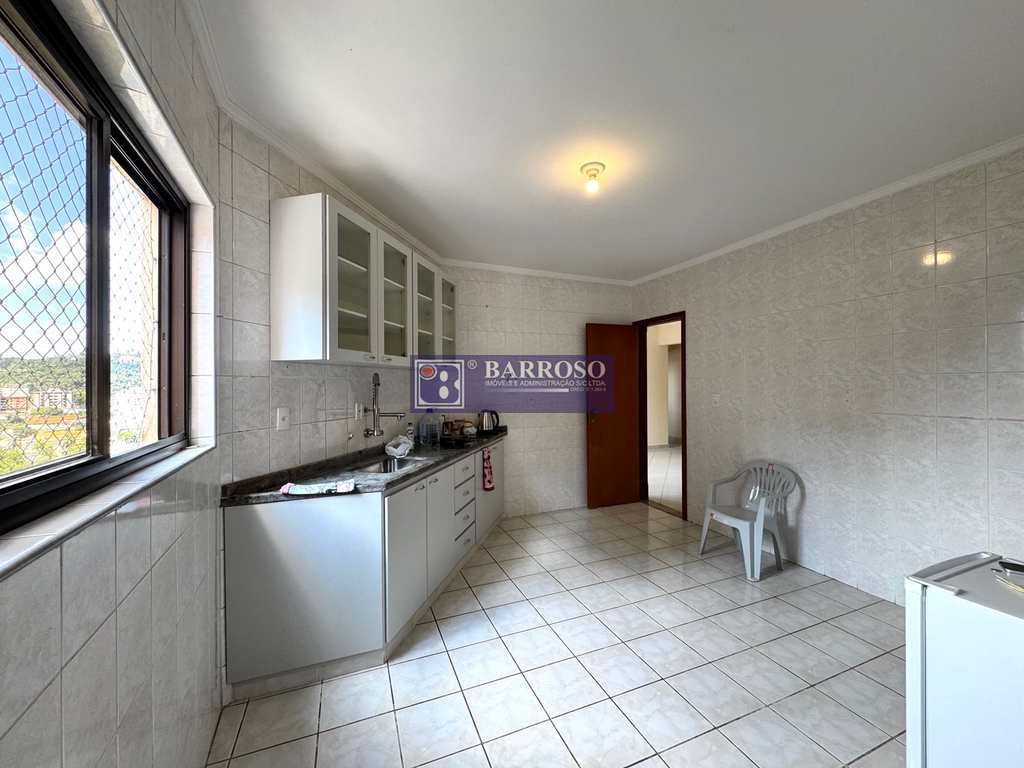 Apartamento em Serra Negra, no bairro Centro