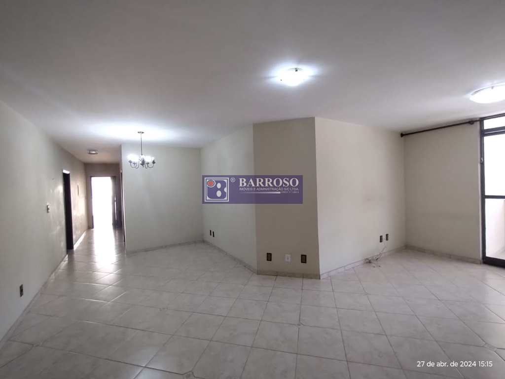 Apartamento em Serra Negra, no bairro Centro