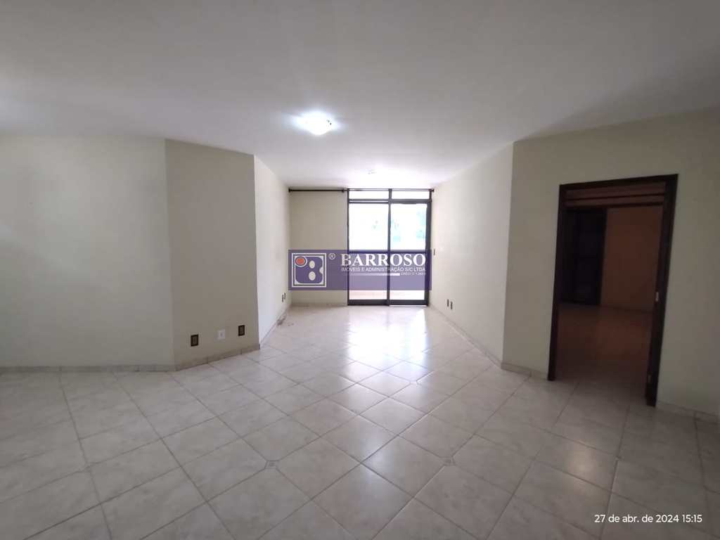 Apartamento em Serra Negra, no bairro Centro