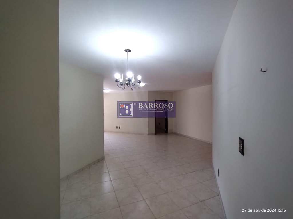 Apartamento em Serra Negra, no bairro Centro