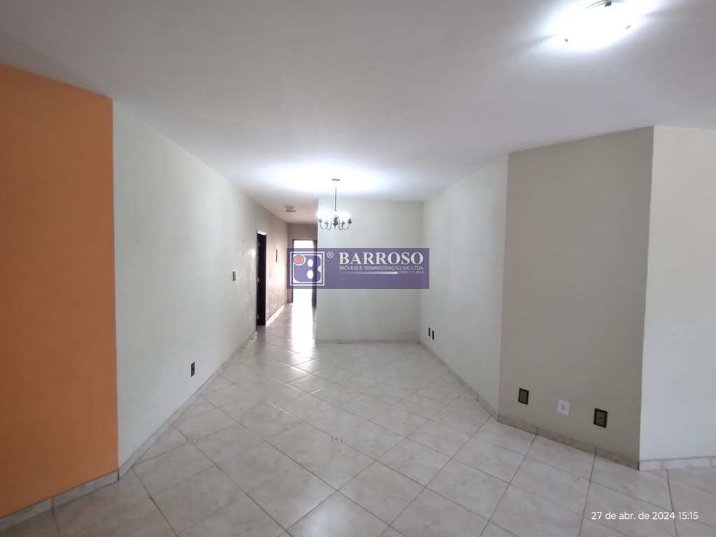 Apartamento em Serra Negra, no bairro Centro
