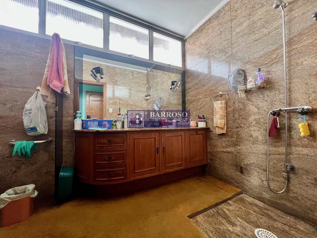 Casa em Serra Negra, no bairro Centro