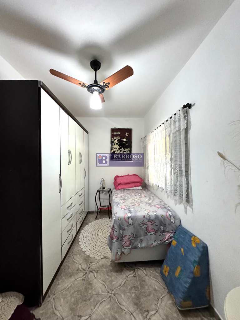 Casa em Serra Negra, no bairro Giraldi