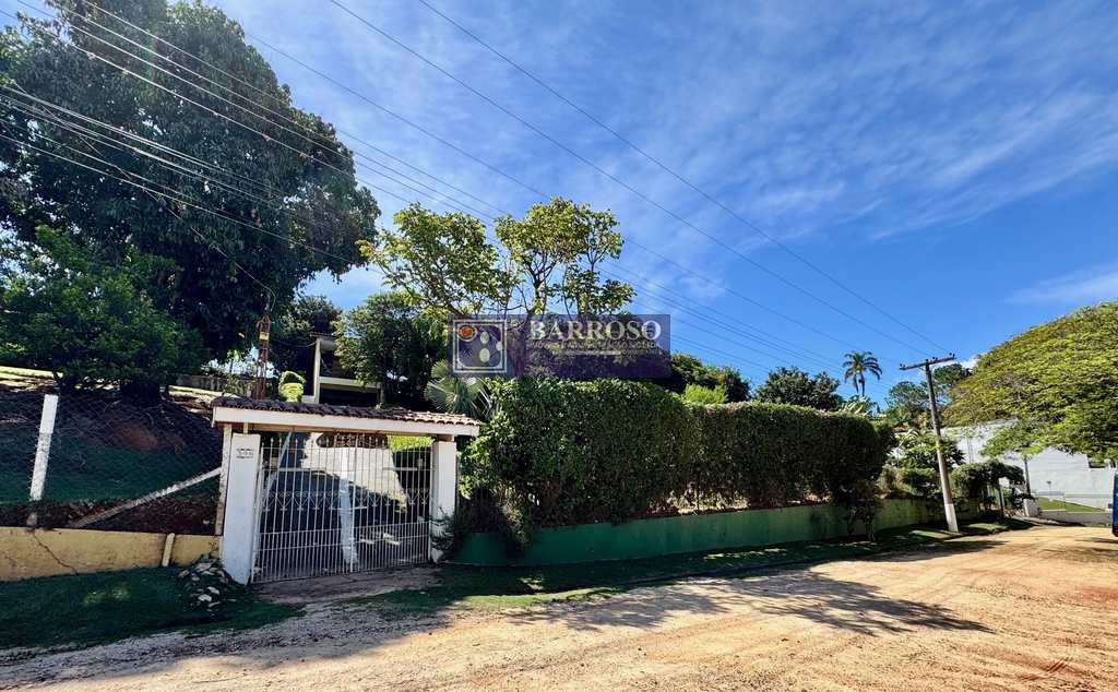 Casa em Serra Negra, no bairro Giraldi