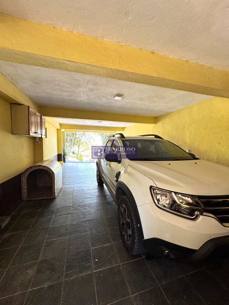 Casa em Serra Negra, no bairro Giraldi