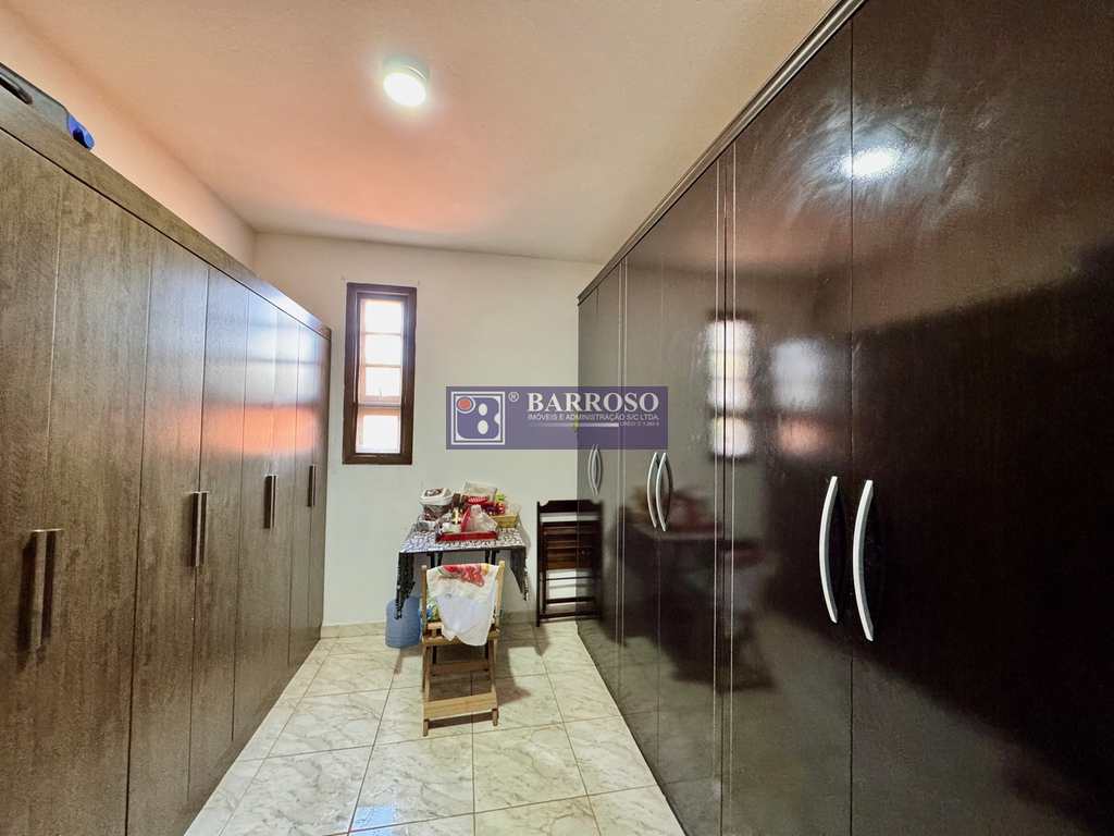 Casa em Serra Negra, no bairro Giraldi