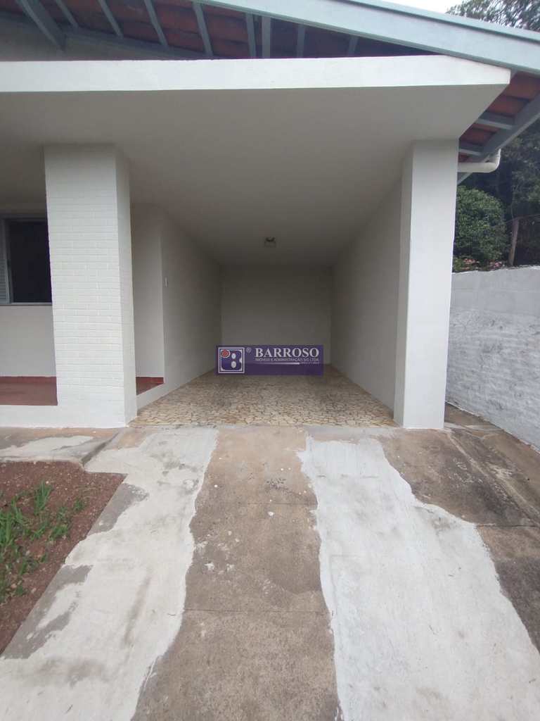 Casa em Serra Negra, no bairro Palmeiras