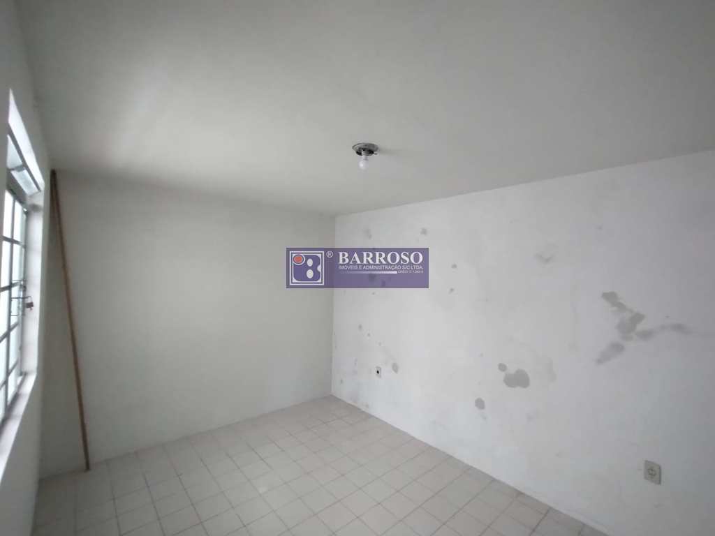 Casa em Serra Negra, no bairro Palmeiras