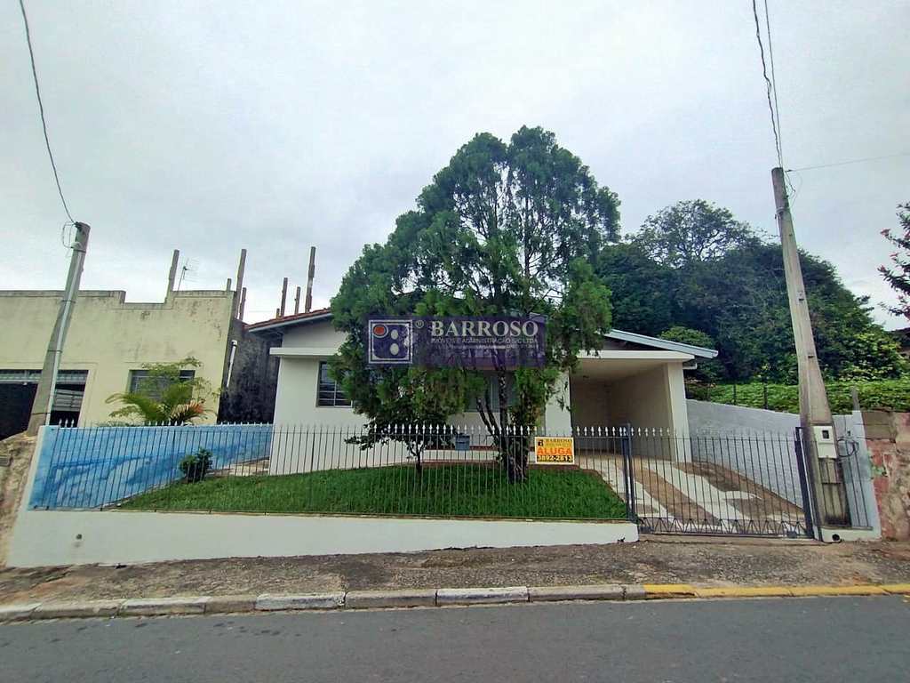 Casa em Serra Negra, no bairro Palmeiras